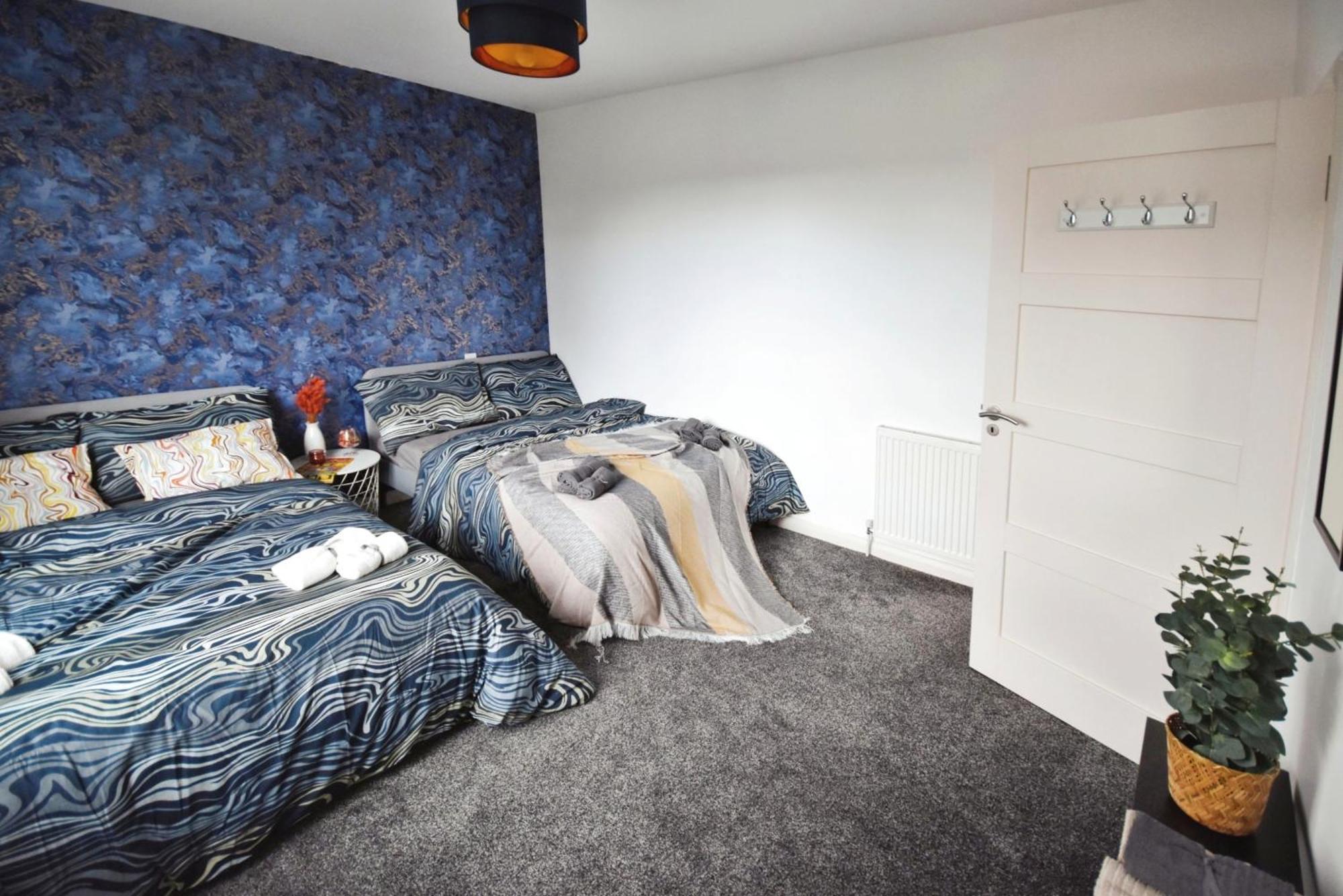 Glasgow Modern Style Home , Separate Entrance Ngoại thất bức ảnh